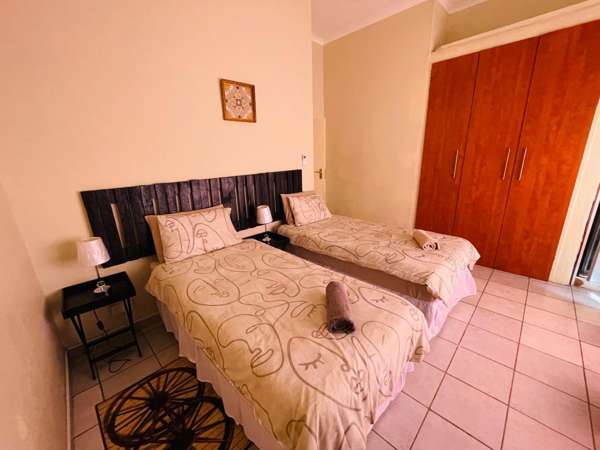 Abrama Bed And Breakfast Francistown Exteriör bild