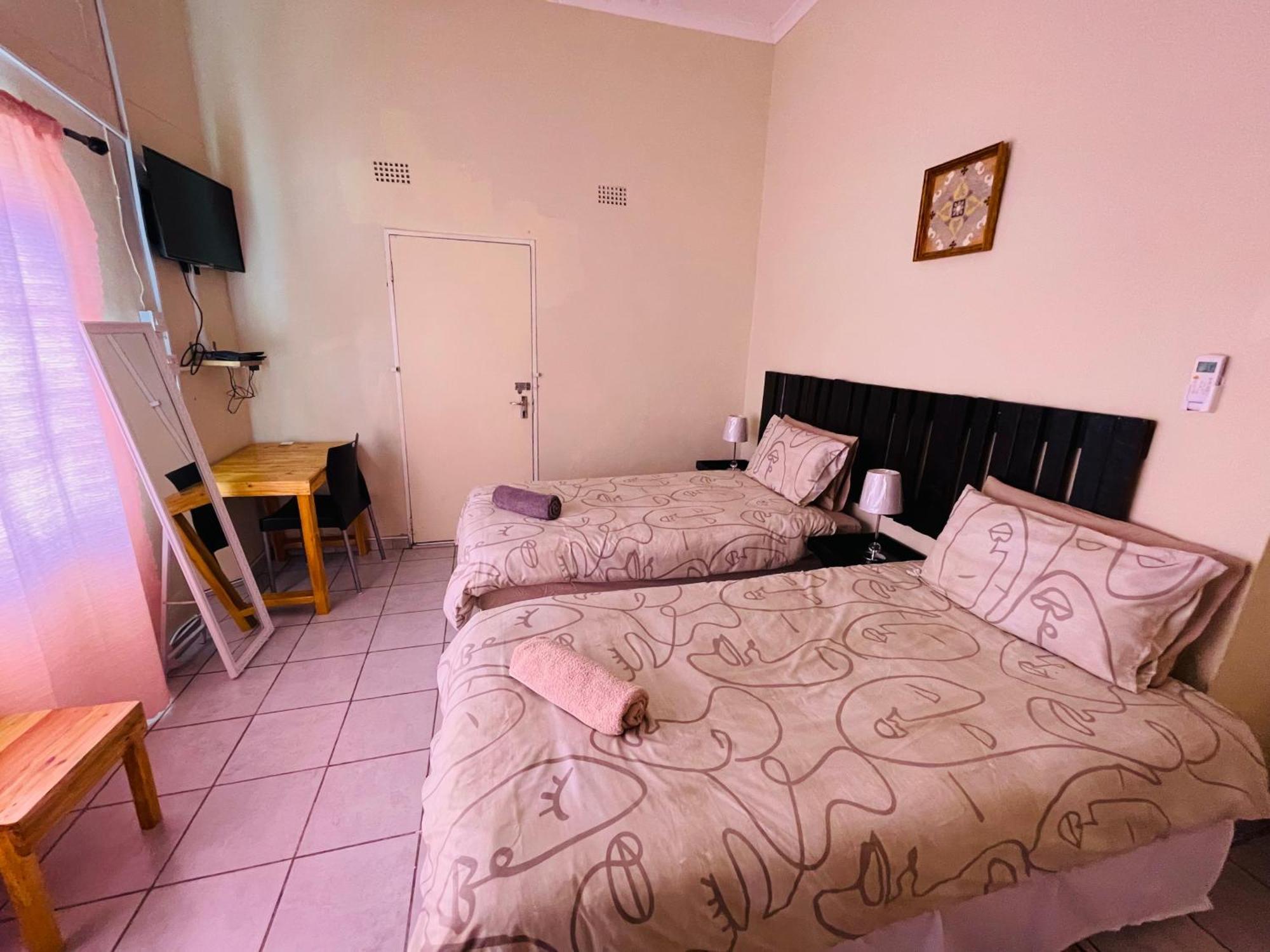 Abrama Bed And Breakfast Francistown Exteriör bild